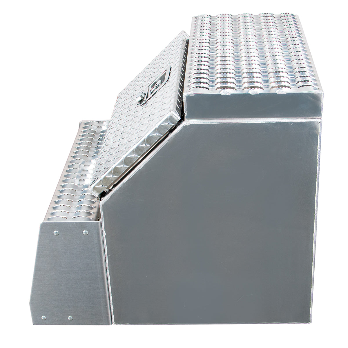 24"L X 25"W X 28"H Aluminum Step Saddle Box