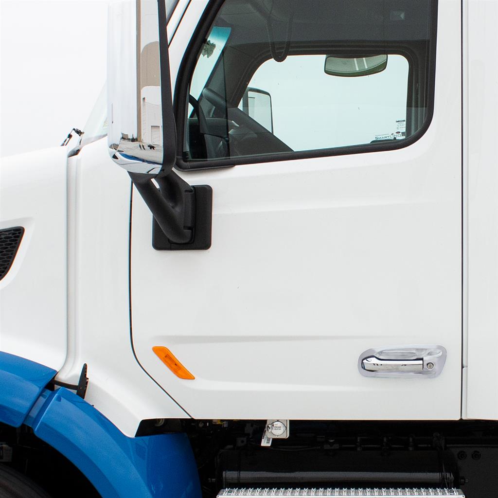 Chrome Door Handle Cover For Peterbilt 579 (2013-2021) & 567 (2015-2019) - Passenger
