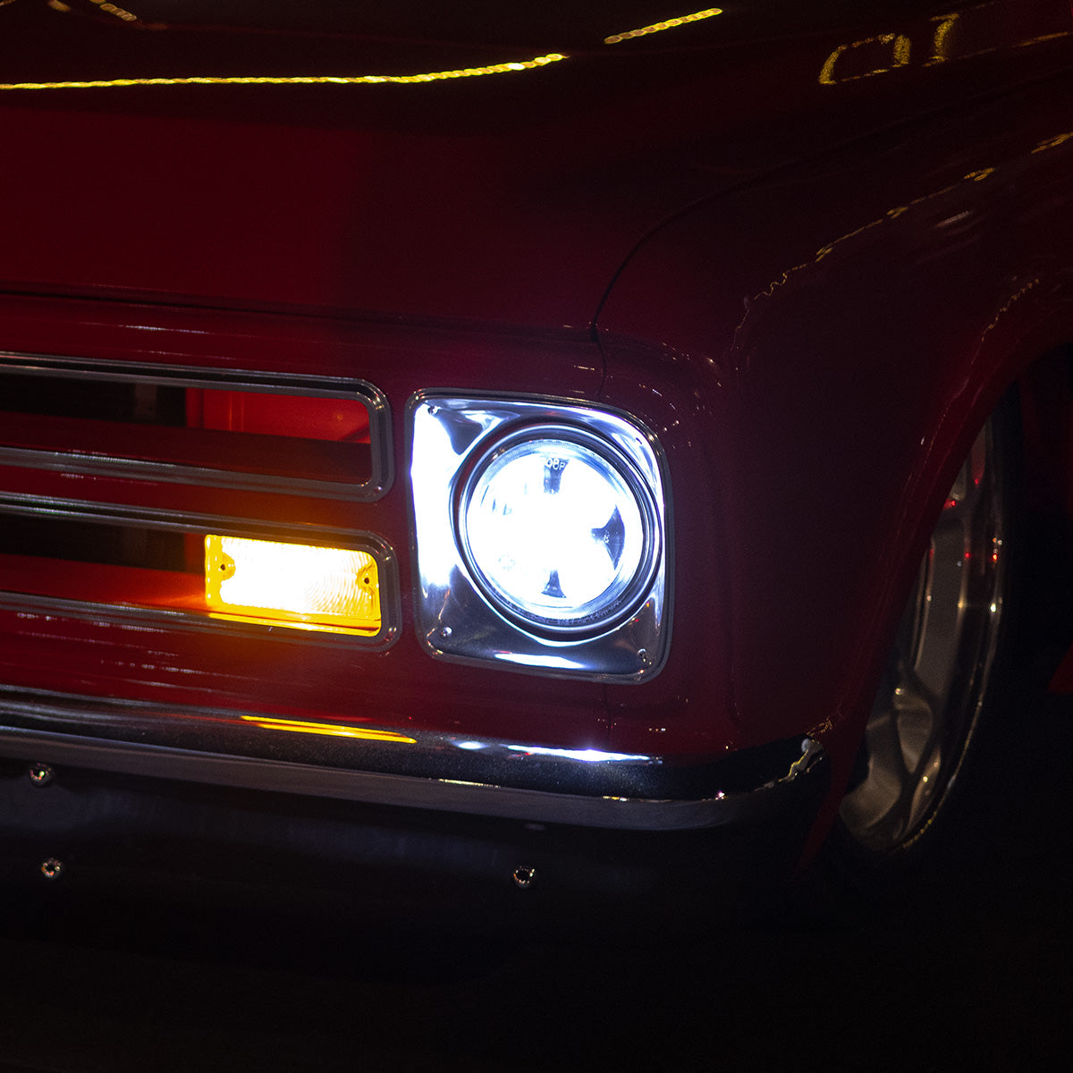 ULTRALIT - High Power LED 7" Projection Headlight With Dual Color LED Position Halo Ring